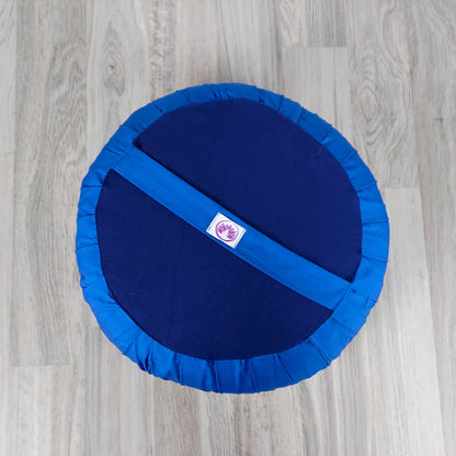 Set da meditazione monocromatico blu con zafu